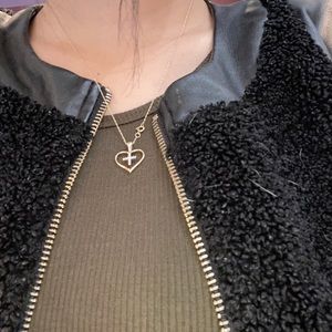 Meet your Posher, Zulema